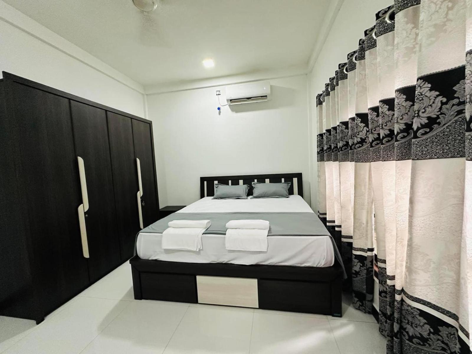 Lalitha Holiday Inn Jaffna Ngoại thất bức ảnh