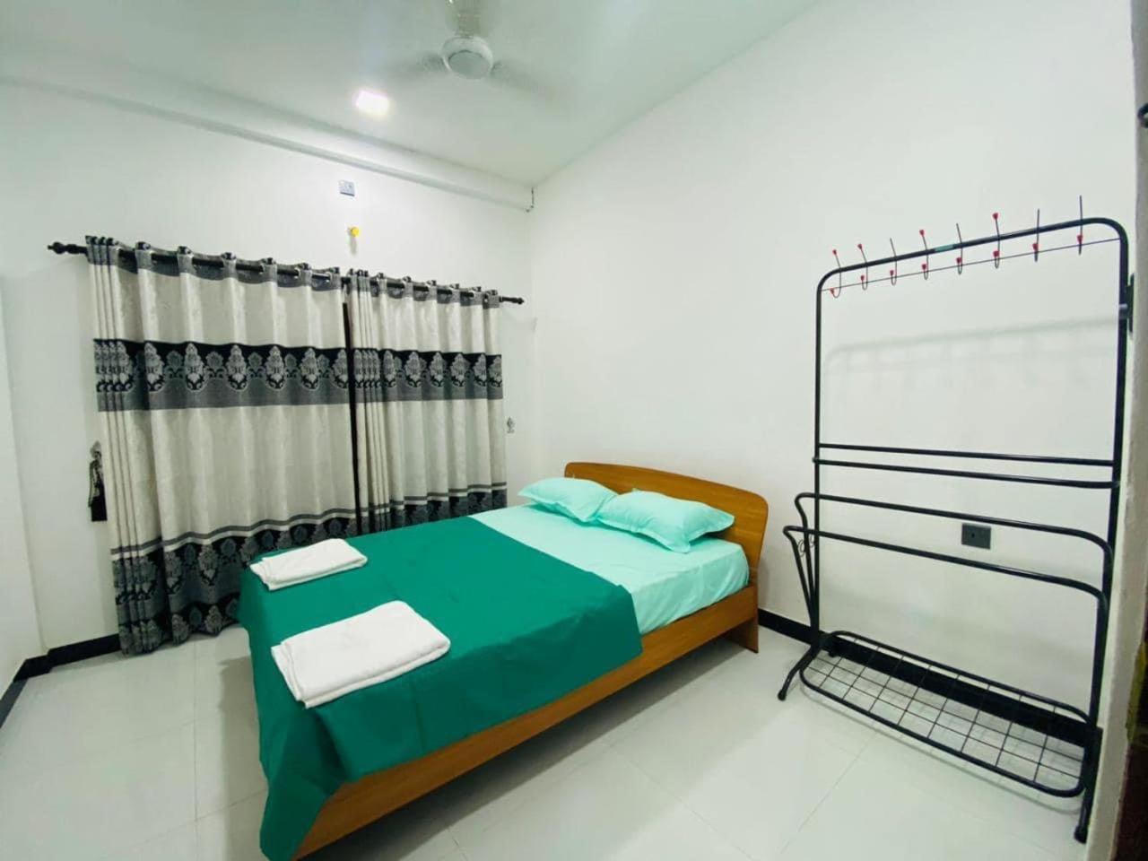 Lalitha Holiday Inn Jaffna Ngoại thất bức ảnh